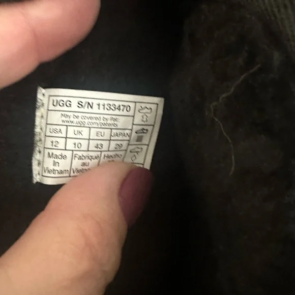 UGG Women's Classic Short Hybrid Boots Size 12 - Picture 6 of 7